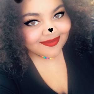 Meet your Posher, Aleria